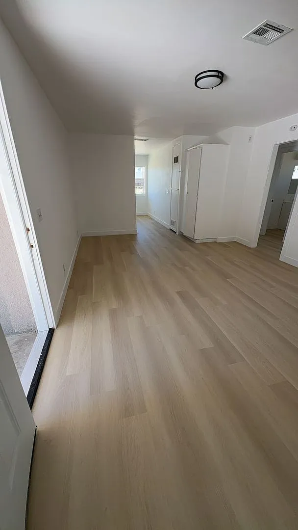 13336 Mohawk Rd — Photo 2
