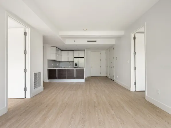 111 Steuben Street image 6 of 9