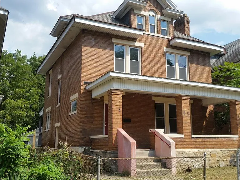 388 Morrison Ave — Photo 2