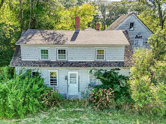 3rd image of 595 Bangor Road