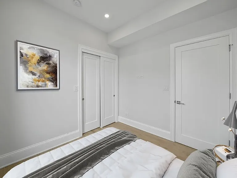 1241 N Bosworth Ave #2 — Photo 7