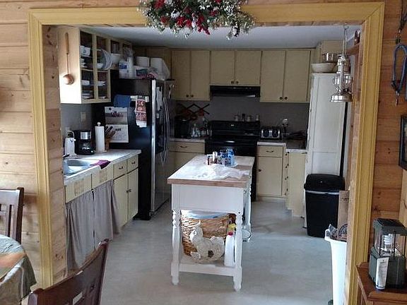 5th image of 8711 Pickerel Lake Rd W