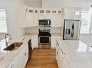 178 Spicer Lake Dr, Holly Ridge, NC 28445