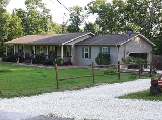 333 Lindsey Ln, Ona, WV 25545