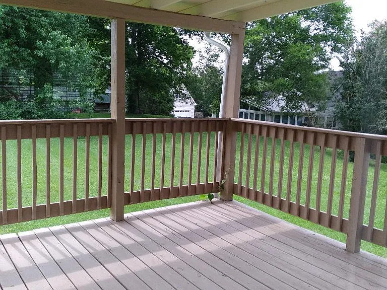 Covered back deck