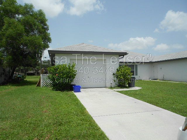 1st image of 630 SE 13th Ave