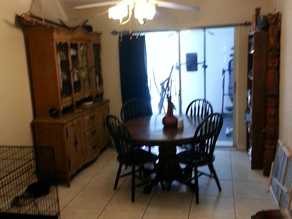 3rd image of 313 NE Floresta Drive