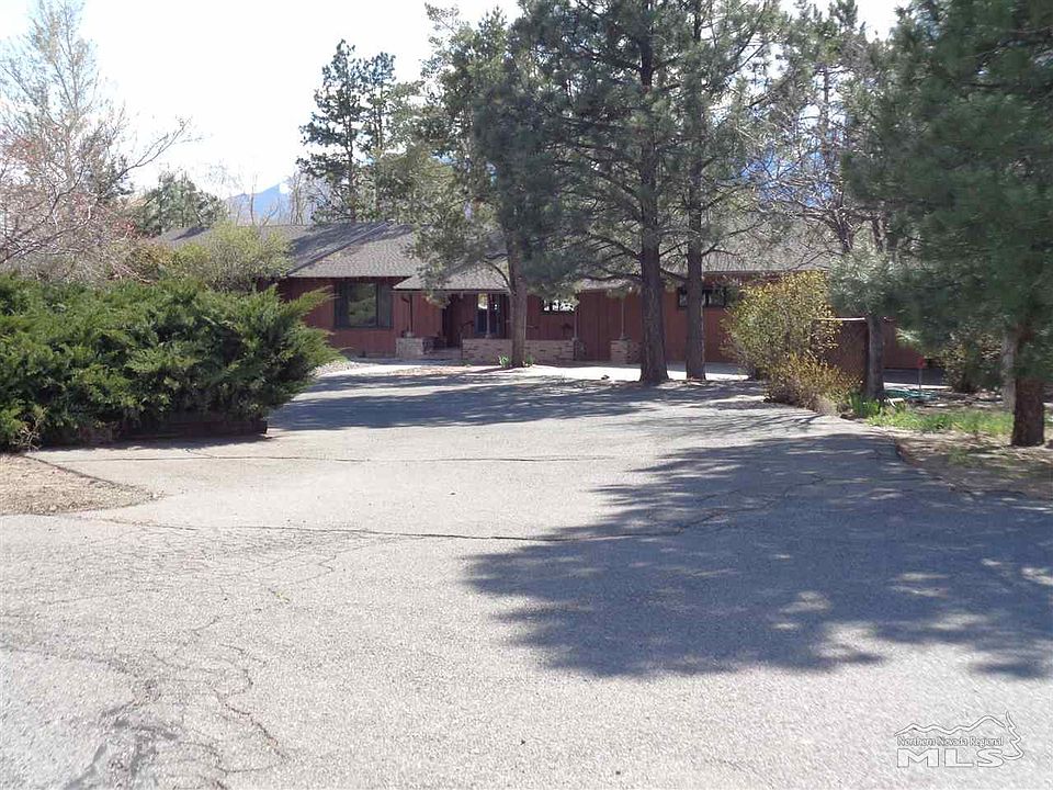 1st image of 984 Marianne Way
