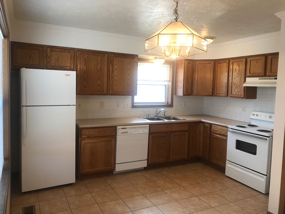 1st image of 1108 Mazatlan Cir APT C