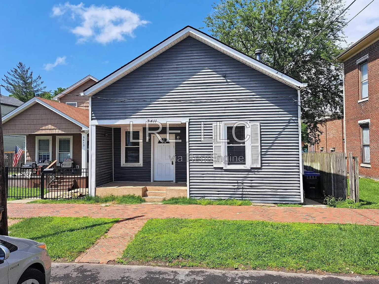 3 bed, 1.0 bath, 800 sqft, $975 — Photo 1