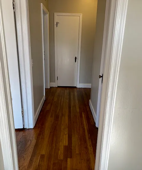 411 Durden St — Photo 3