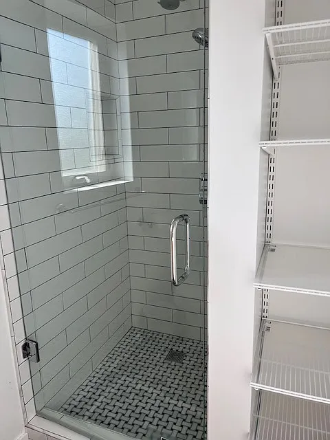 Studio, 240 sqft, $2,400 — Photo 3