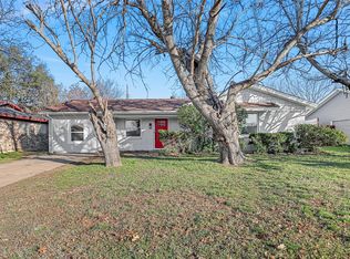 820 Bridle Ave, White Settlement, TX 76108