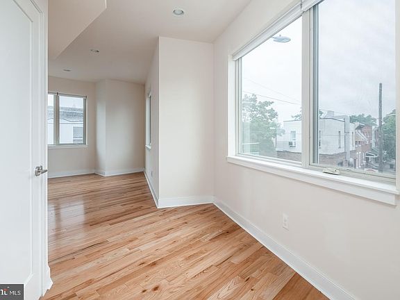 4th image of 1242 Point Breeze Ave APT 201