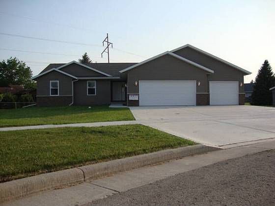 2nd image of 531 Bittersweet Ln