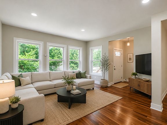 5th image of 7239 S Marshfield Ave