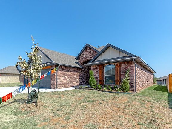 2nd image of 12833 NW 140th Ter