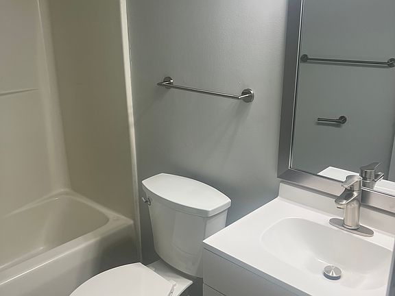 3rd image of 1105 Greenville Blvd SW #3