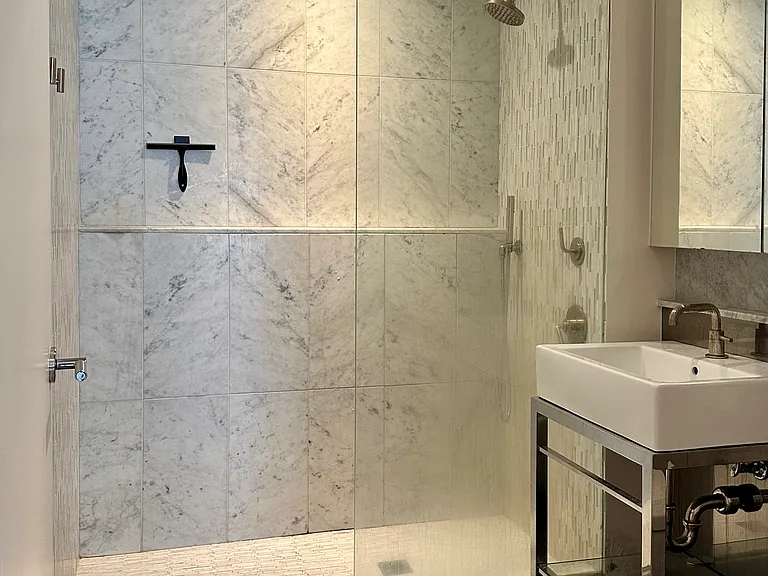 351 W 54th St #3E — Photo 9