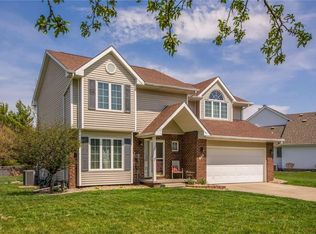 409 NW Skyline Dr, Ankeny, IA 50023