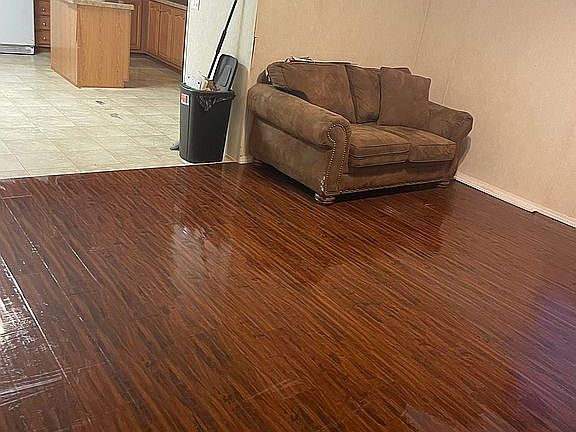 4th image of 2377 County Road 2110