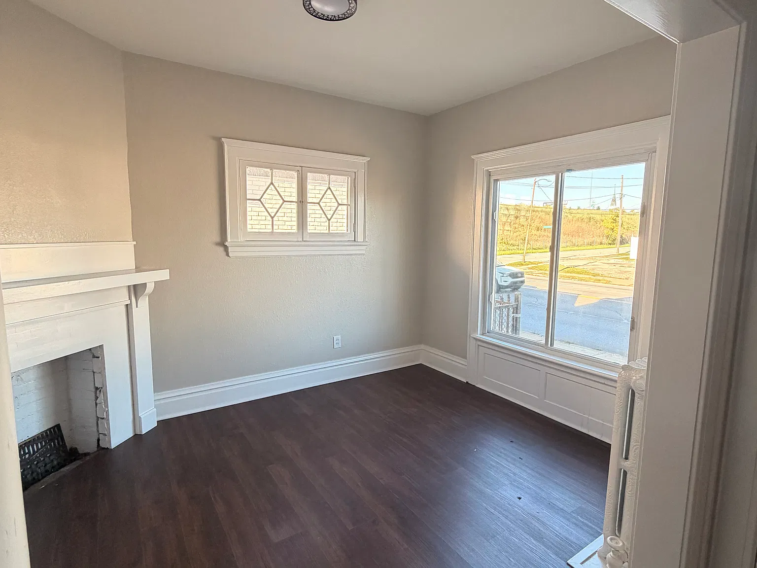 2 bed, 1100 sqft, $1,250 — Photo 3
