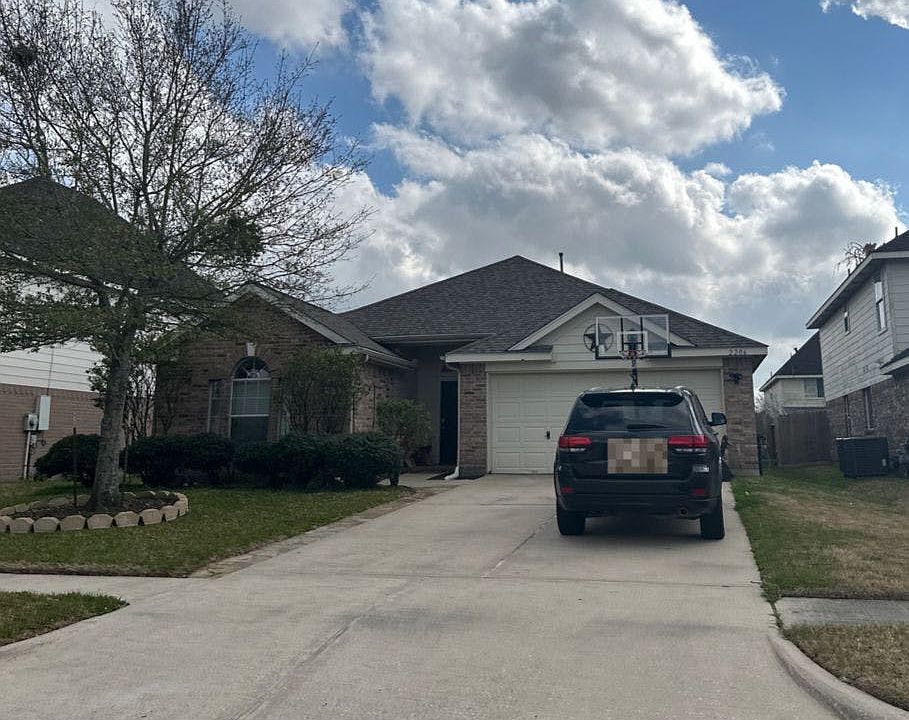 1st image of 2206 Sugar Hill Dr