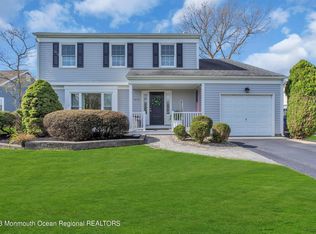 1415 Weeping Willow Ct, Toms River, NJ