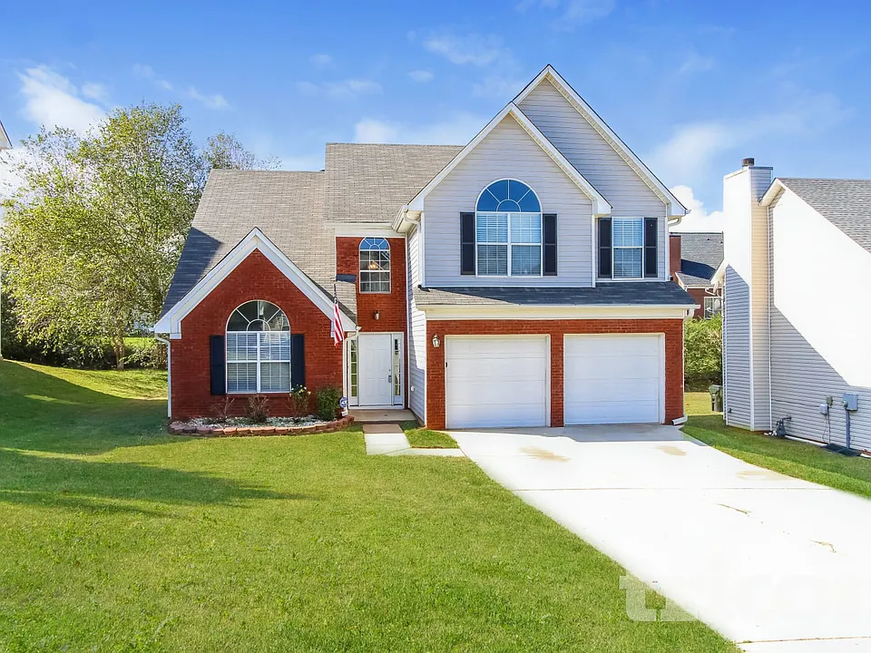 122 Carriage Lake Dr