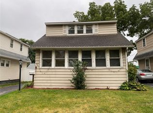 34 Carlisle St, Rochester, NY 14615