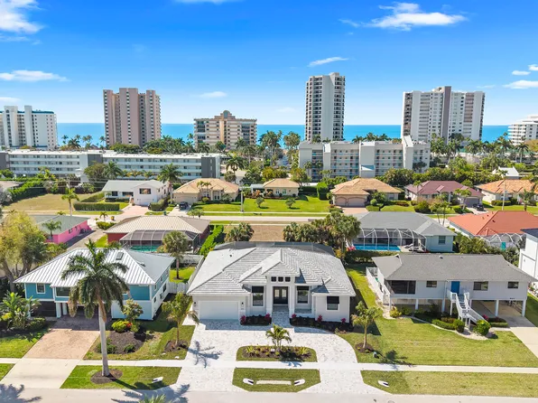 872 Swan Dr, Marco Island, FL 34145