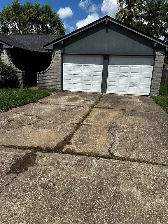 3 bed, 1428 sqft, $1,700 — Photo 3