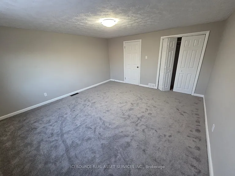 30 Sunnycrest Dr — Photo 13