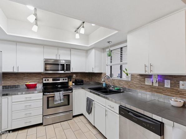 3635 N 37TH Street #10, Phoenix, AZ 85018