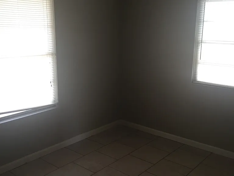 2801 Del Papa St #5 — Photo 5