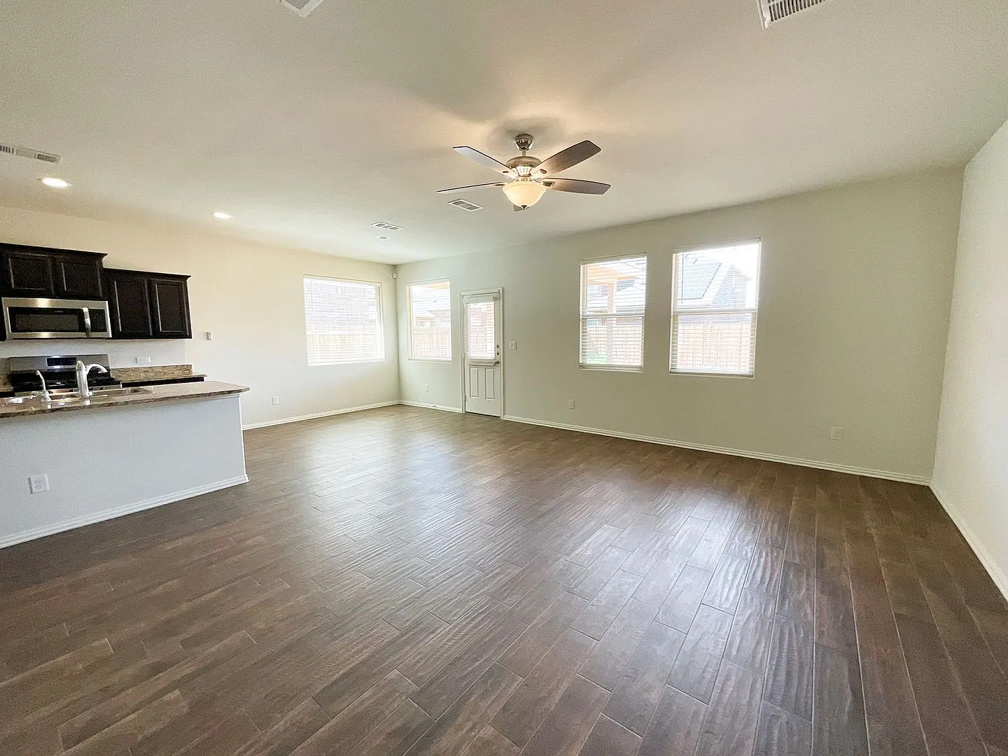 7321 Fossell Ranch RD - Buice Elementary - Nimitz Middle School — Photo 3