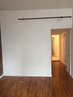 Rented by Sky Management | media 28