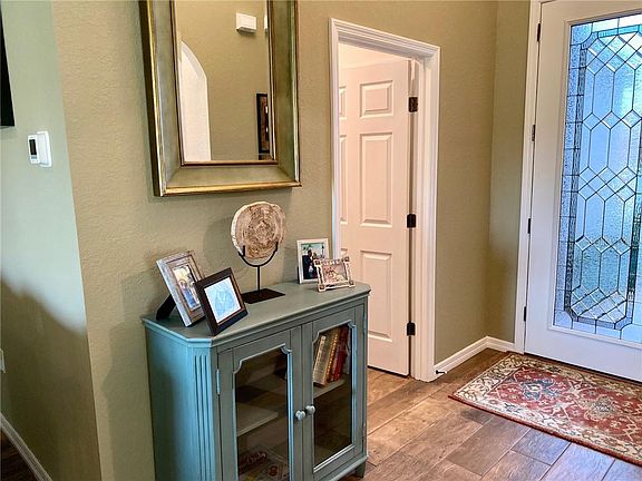 4th image of 1091 Sawgrass Dr