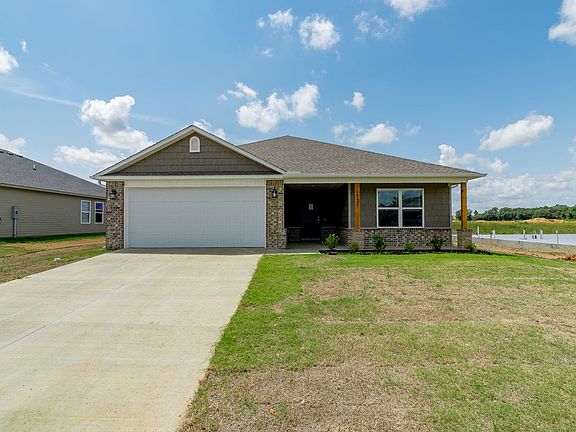 2nd image of 1721 Forest Dr