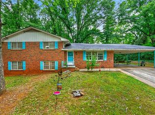 4894 Candlewood Ln, Stone Mountain, GA 30088