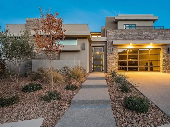 18 Garden Rain Dr, Las Vegas, NV 89135