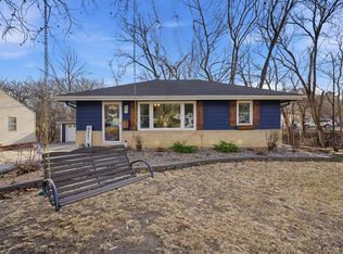 3225 SW 2nd St, Des Moines, IA 50315