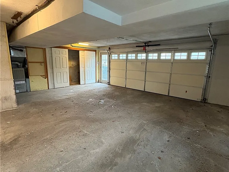 215 Locksley Rd — Photo 25