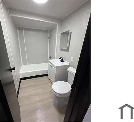2 bed, $1,000 — Photo 2