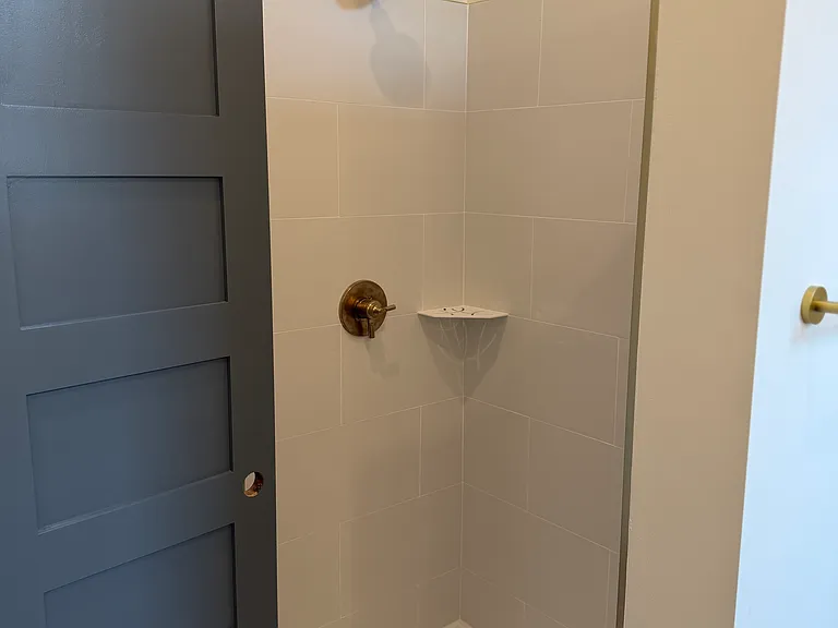 2312 Grove Ave #3 — Photo 4