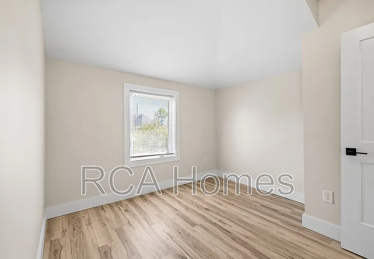 1436 S New Jersey St #C — Photo 3