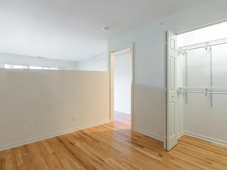 1700 Hinman Ave #2G — Photo 7