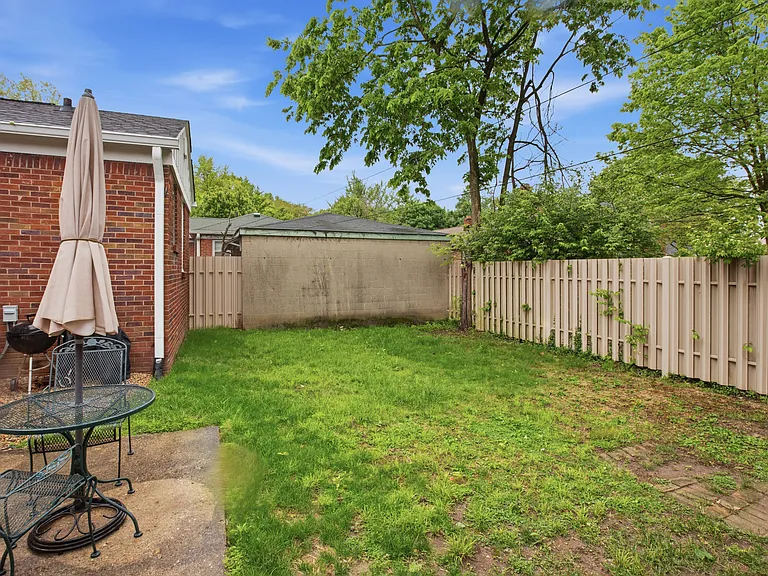 4612 Rookwood Ave #4612 — Photo 34