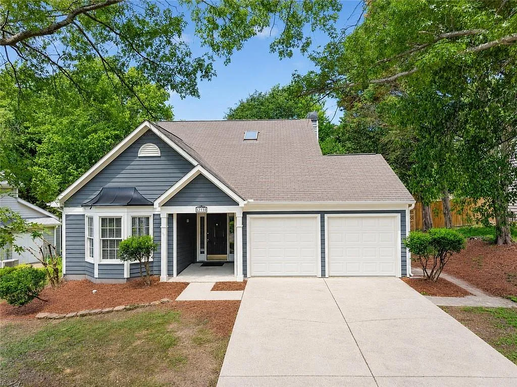 3 bed, 2.5 bath, 2126 sqft, $2,850 — Photo 1