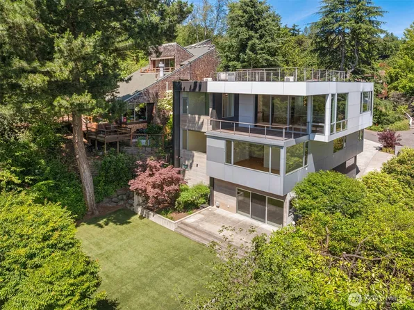 3431 E Superior Street, Seattle, WA 98122
